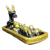 نمونه کار شده با دست و با بهترین و با کیفیت ترین متریال،مقاوم در برابر آب و نور